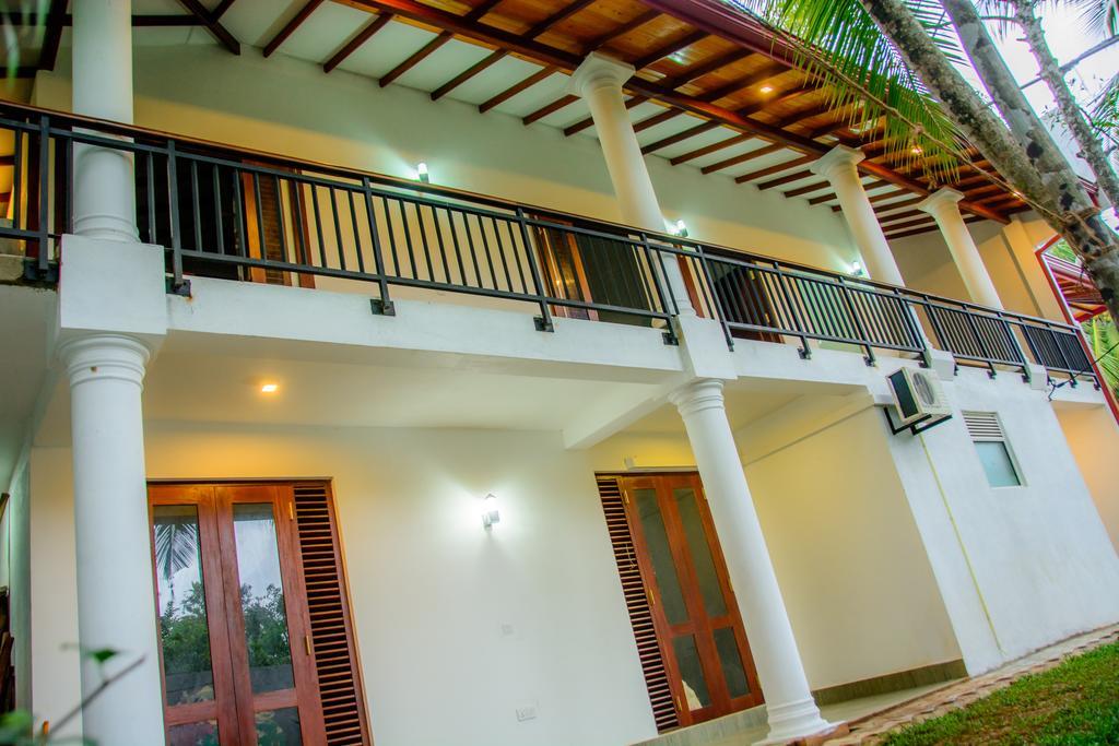 Villa White Hikkaduwa Εξωτερικό φωτογραφία