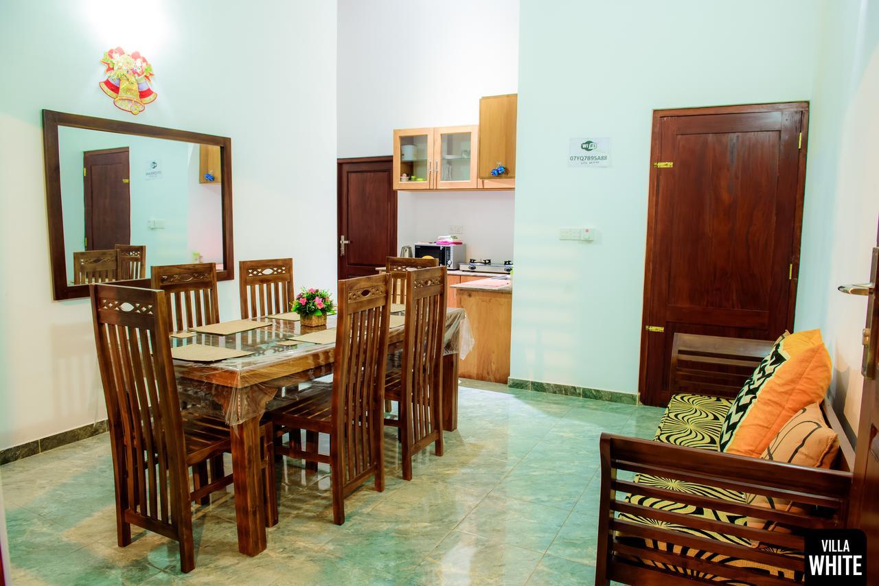 Villa White Hikkaduwa Εξωτερικό φωτογραφία
